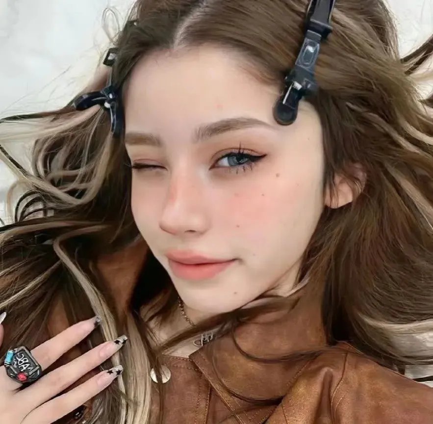 一撇一捺
